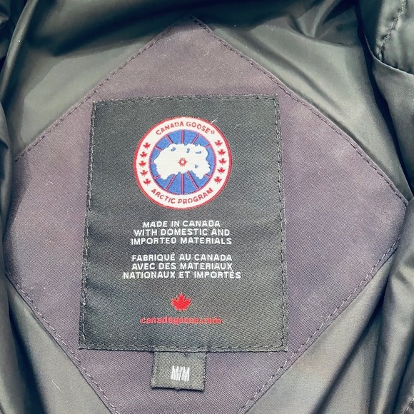 Canada goose shelburne parka - Picture 2 of 9